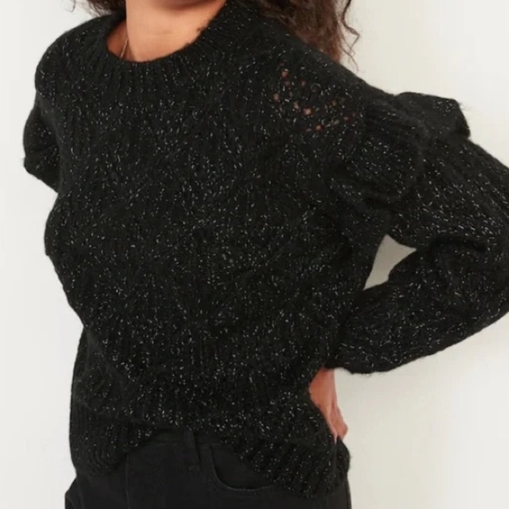 NWOT✨Old Navy Women's Black Textured Crew Neck Sweater - Picture 7 of 8